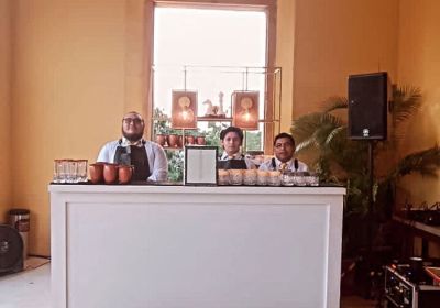 barra dem.con herreria dorada dem